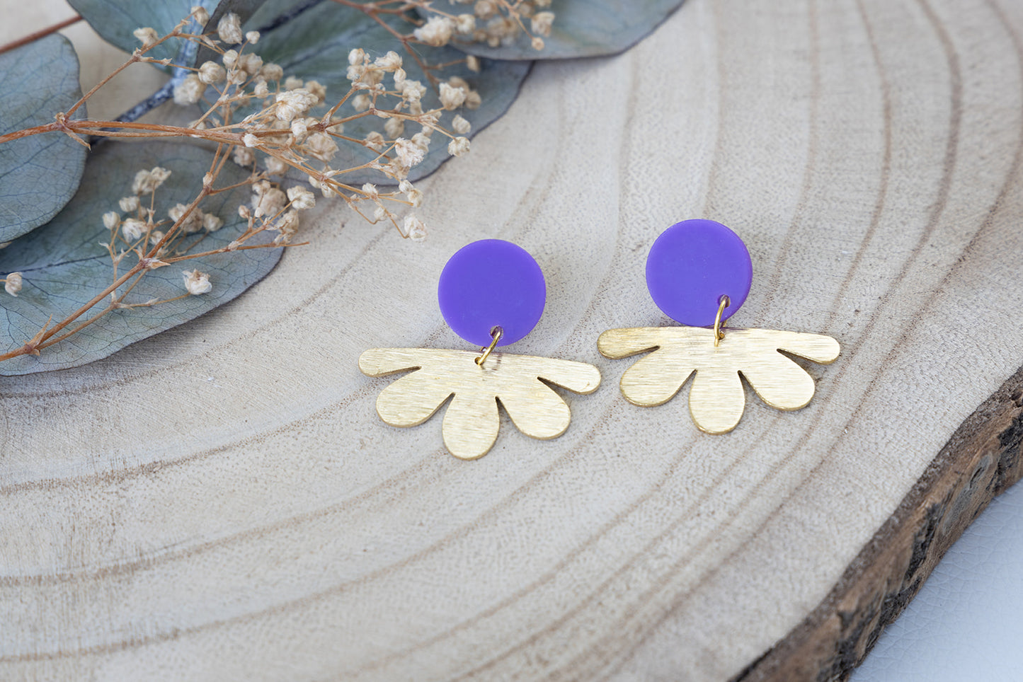Handgemaakte oorbellen Lieze donkerpaars van Jolie earrings