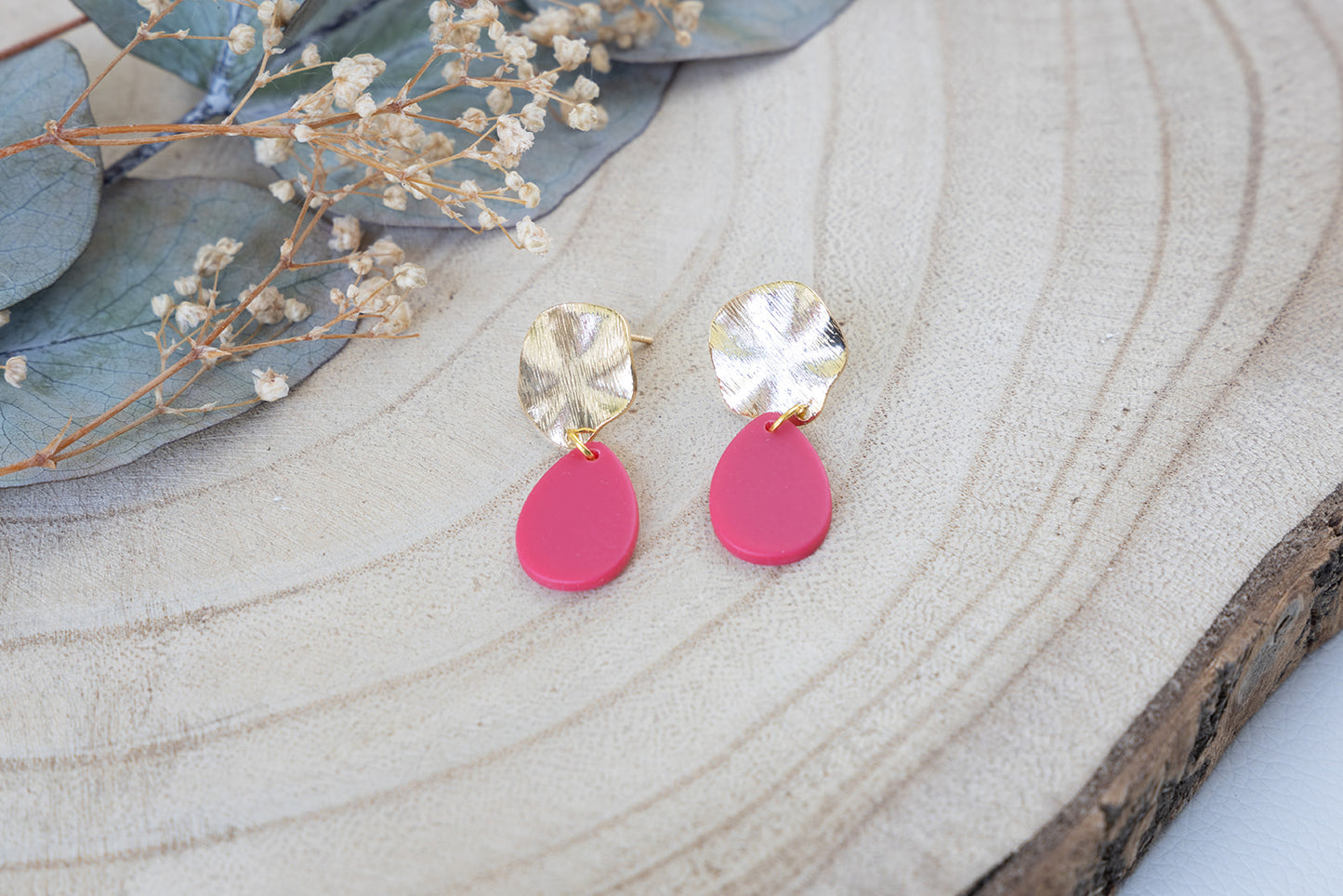 Handgemaakte oorbellen Zara roze van Jolie earrings
